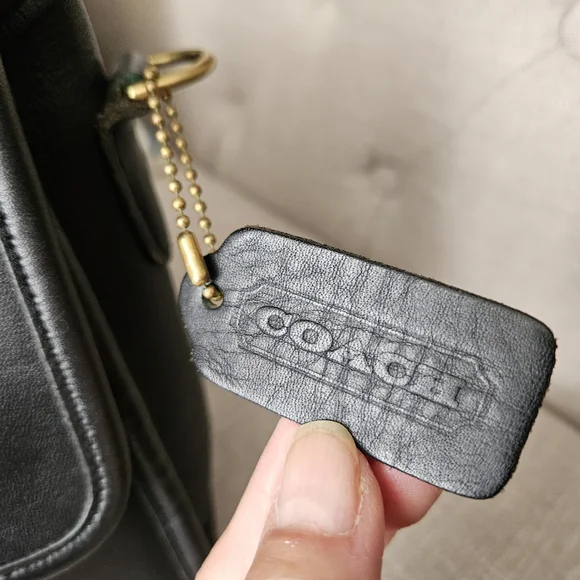 Vintage Coach Court Handbag Crossbody Black Leather - Picture 8 of 16